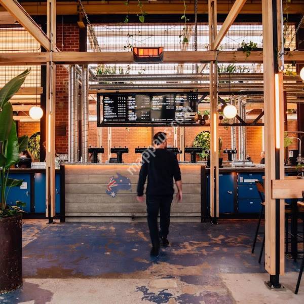 Stomping Ground Brewery & Beer Hall - Morris Moor