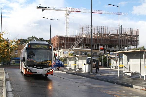 Sunshine Station/Dickson St