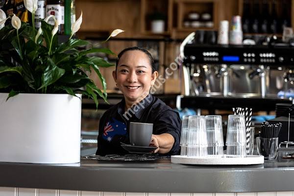 The Ararat Hotel Cafe Bistro