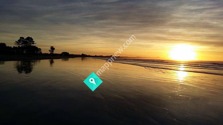 The Bach Carters Beach