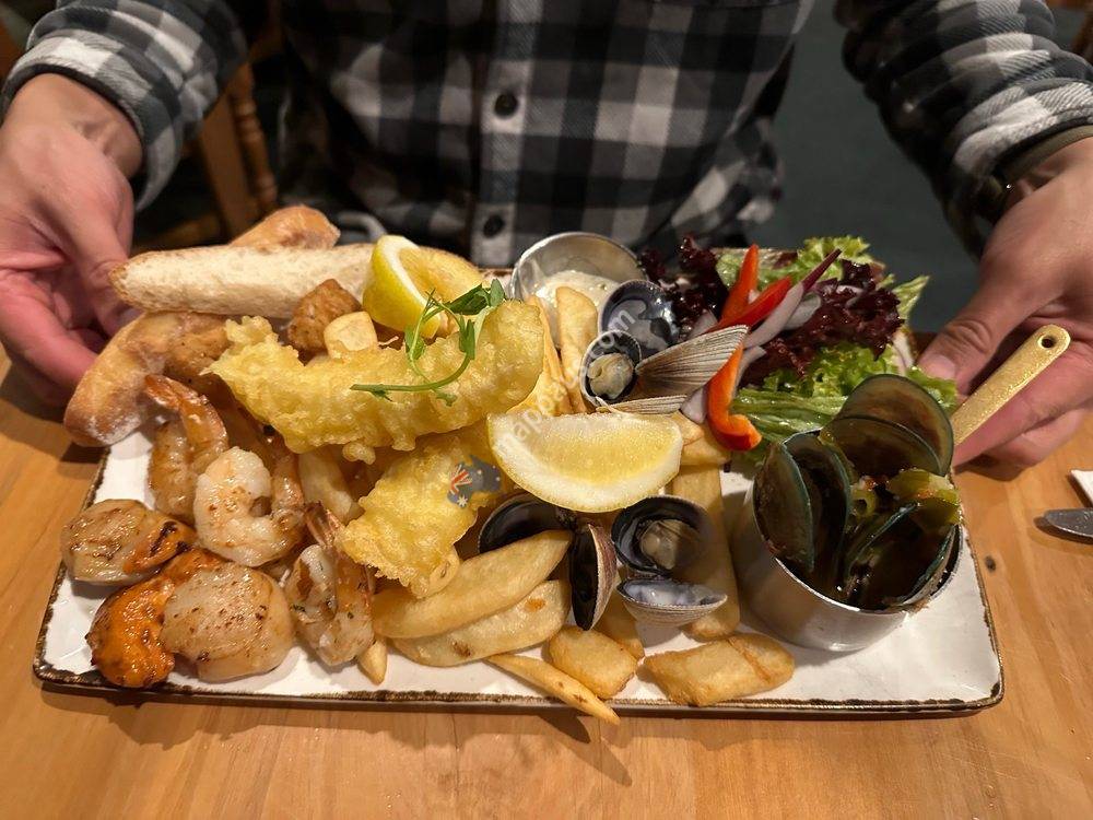 The Point Café
