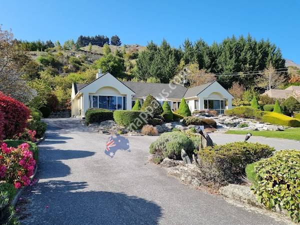 The Shan's Luxury Lodge