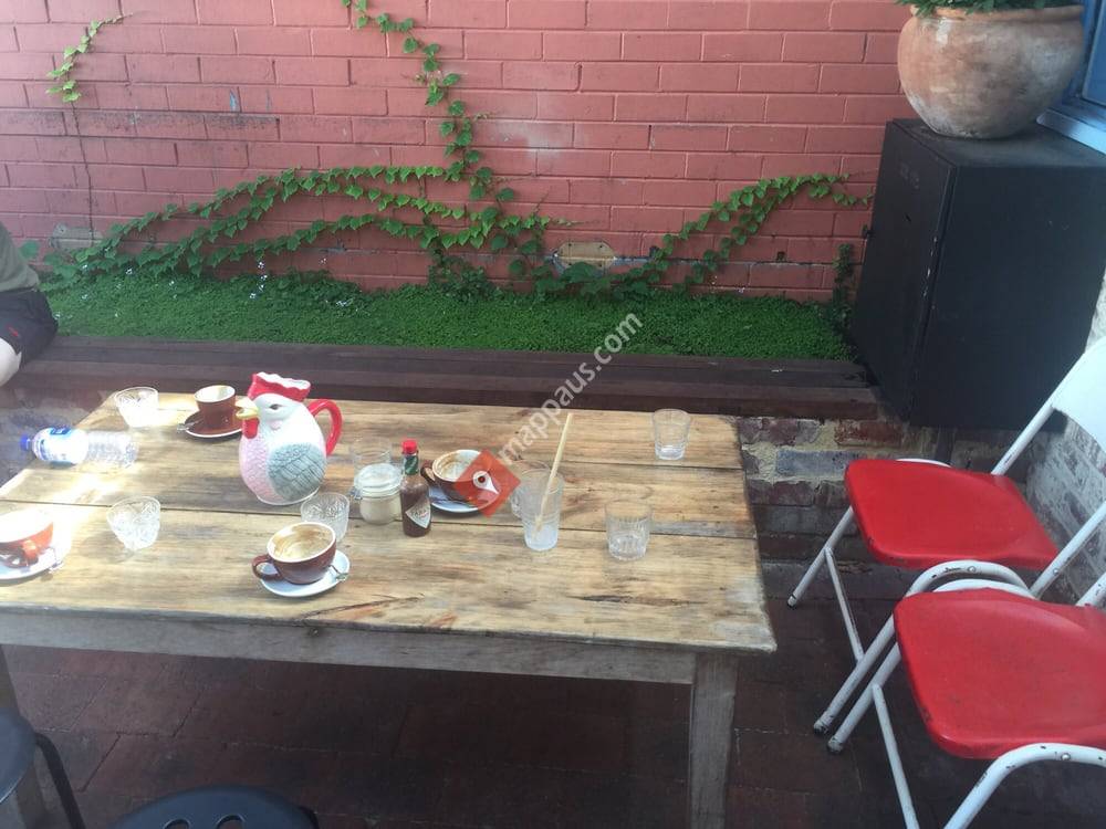 Third Wheel Cafe