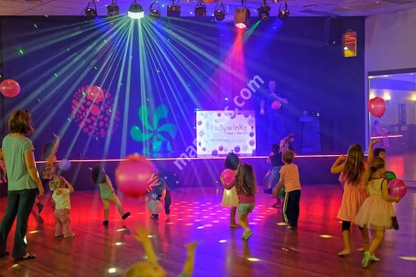 Tiddlywinks Dance & Play Cafe