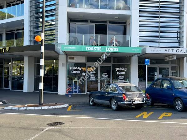 Toastie Lords - Picton