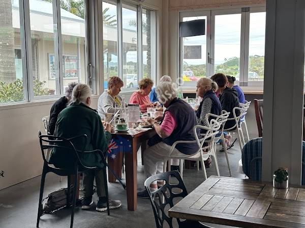 Two Birds cafe Ruakaka