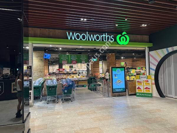 Woolworths Woolooware Bay
