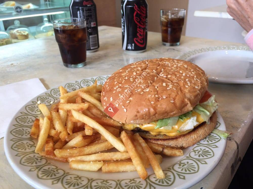Yankee Cafe